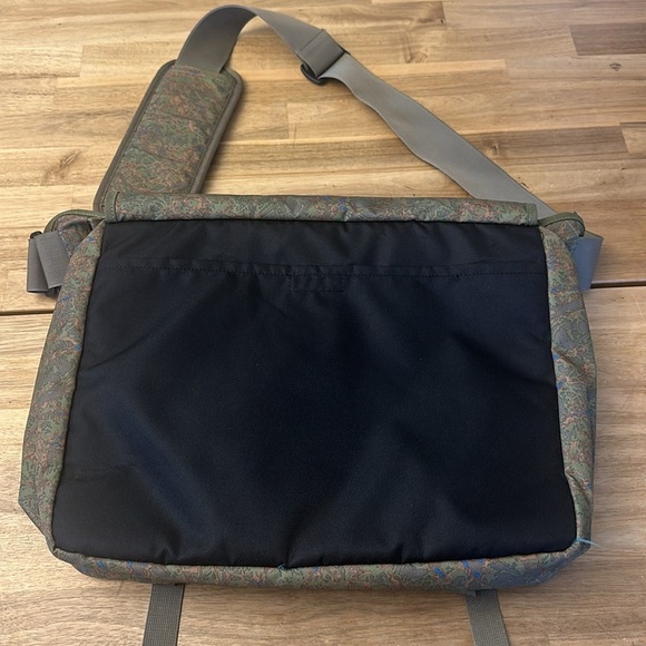 BURTON ⭐️ LAPTOP BAG - Picture 4 of 6